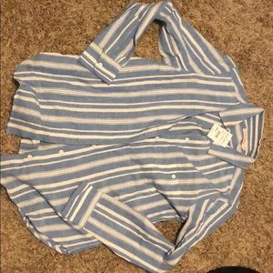 Women’s button down collar shirt